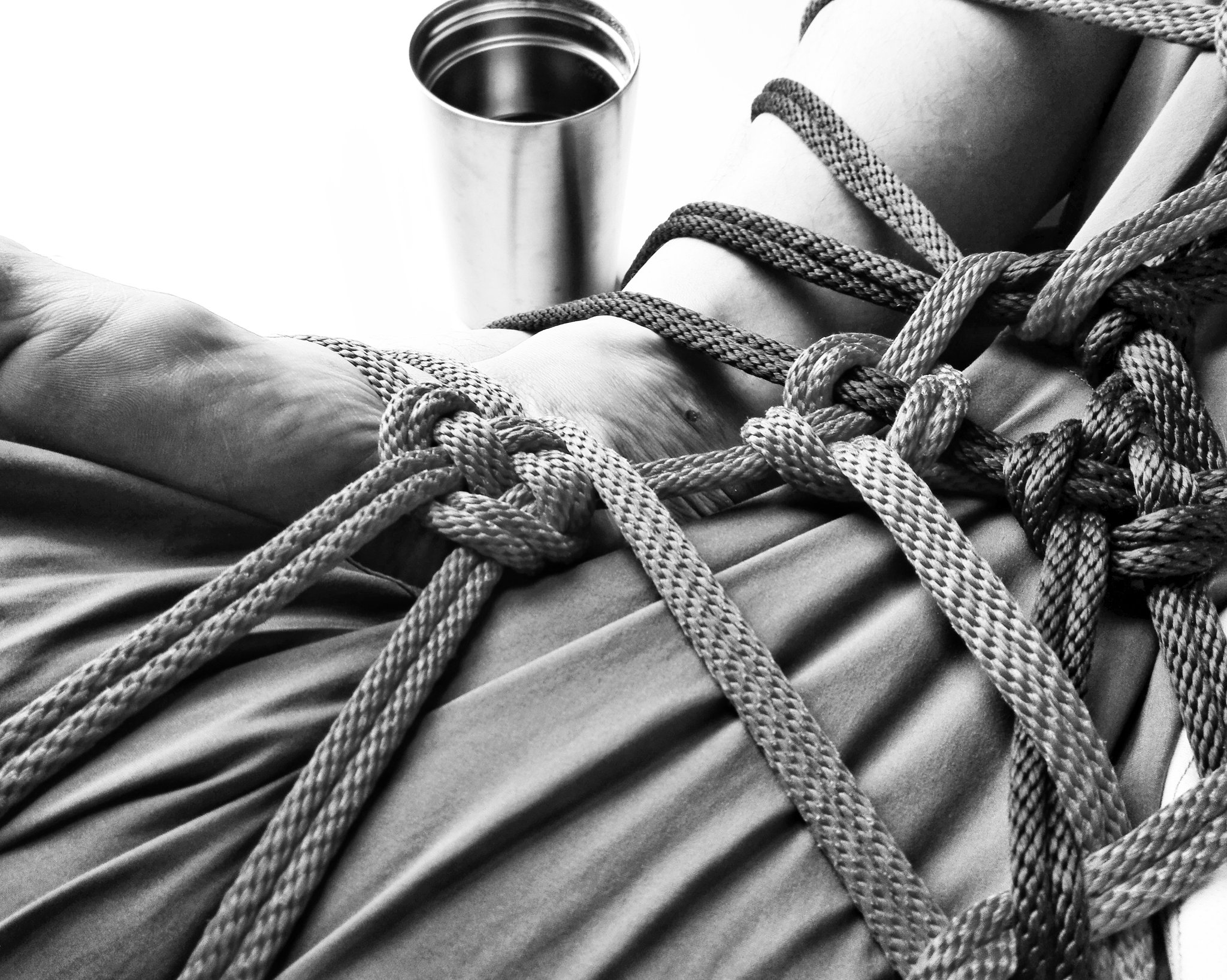 Topp (≧ ▽ ≦) Shibari ? на Твитеру: "Morning rope, long time no tie leg. 