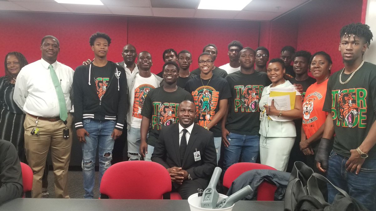 GShernette's tweet photo. Congratulations to Blanche Ely and Stranahan High.. ironically sister Magnet students!... and of course about 5-7 of these boys were my middle school babies.  So proud of these "young men" https://t.co/rVOENatP4n