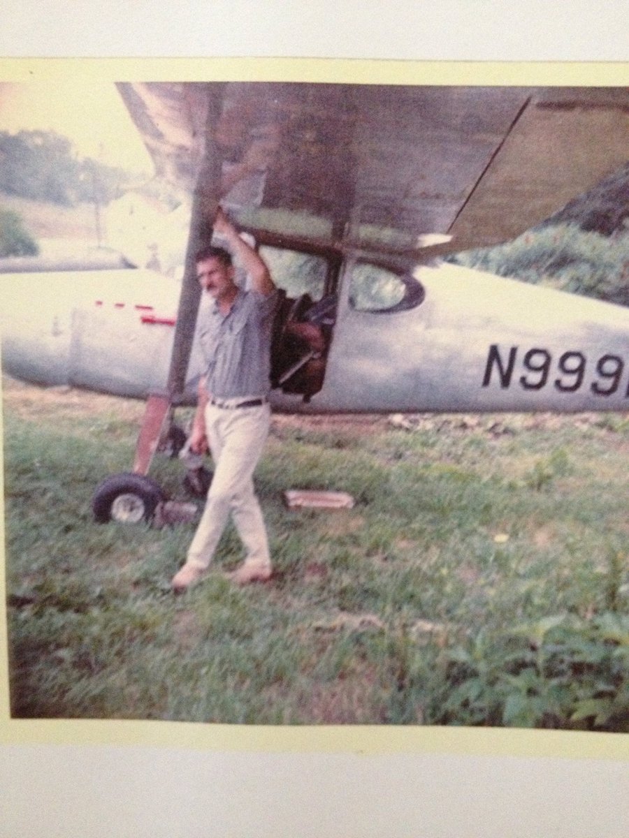 michaelkern1252's tweet image. Most farmers are in the barnyard working on their tractor but not Allen Kern . Old airplanes and used horses