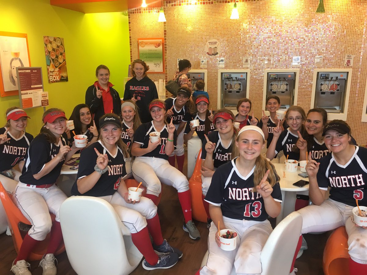 breeederer's tweet image. Celebrating Game 1 win! #2more #takestate #ONEstateofmind