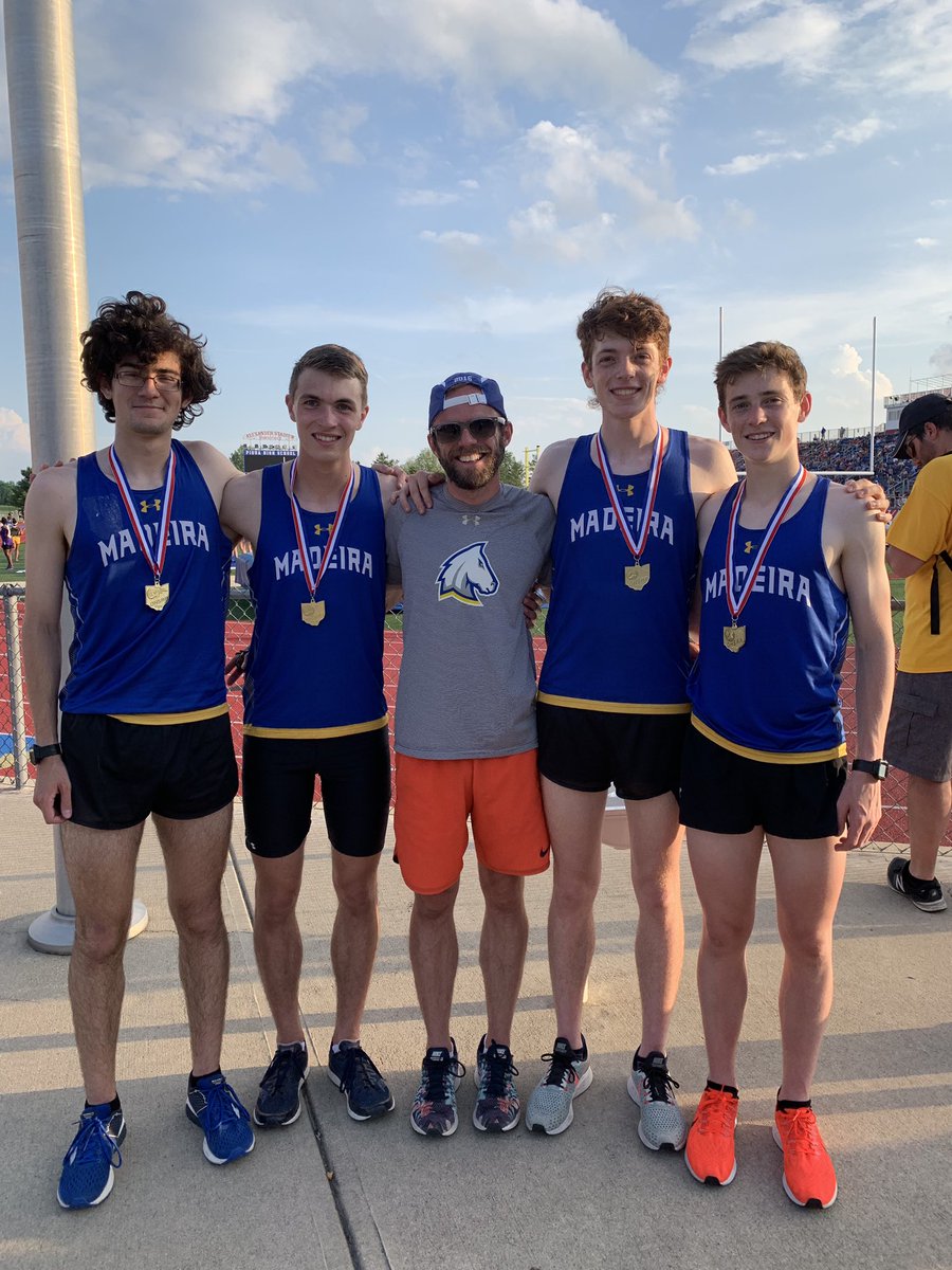 madeiraath's tweet photo. D2 Regional Champions in a school record of 8:07.21, qualifing to the State Championship next week. https://t.co/o9Q1wSiIO7