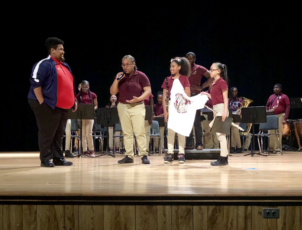 kmar719's tweet photo. A special thank you to New Renaissance MS Band for coming to our Spring Music Concert 🎼❤️under the direction on Mr. Reid!! #MiramarZone #futurePatriots #togetherweachievemore #proudAp @MiramarBand @msformoso @APKushner_NRMS https://t.co/yiETzuAOhk
