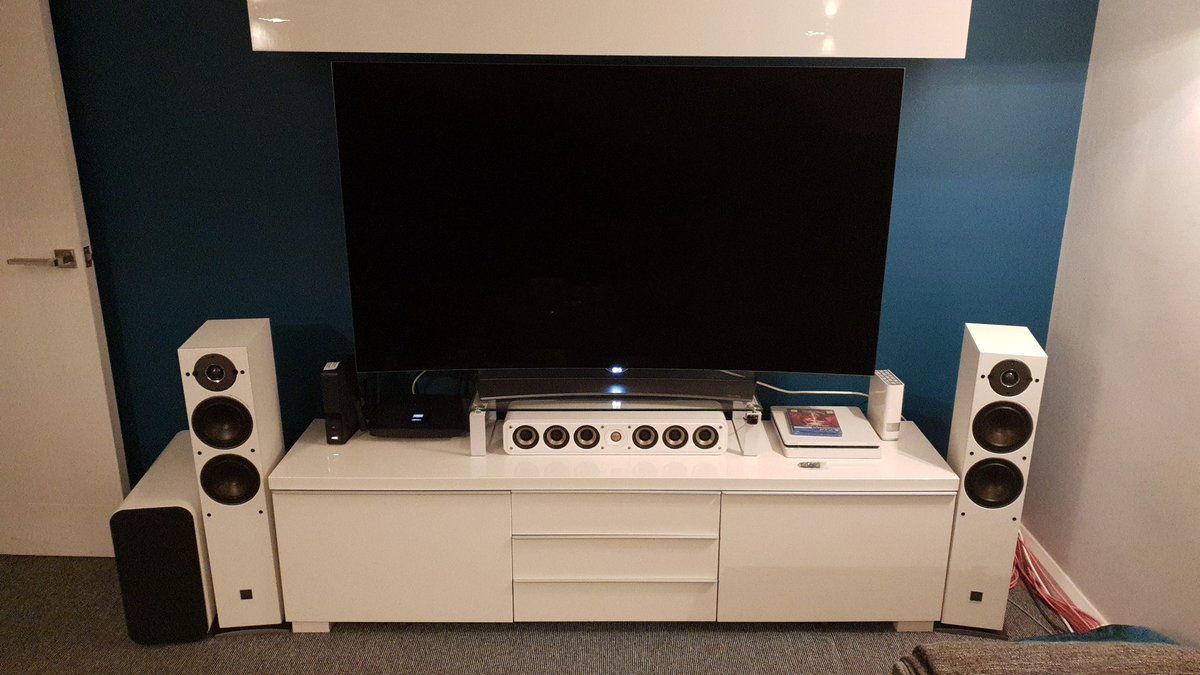 fazzyfocus's tweet photo. New system finally complete and bedded in. You know it's perfect when you hear things in some of your favourite songs that you have never heard before. #dalioberon #speakers
 #audiophile #audiovisual #av @DALIspeakers @DenonUK https://t.co/PyQ8i7fLre
