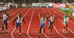 ⚡️Flashback Friday ⚡️Stuttgart 1993 200m WC Final 
🥇 F. Fredericks 🇳🇦19.85 CR
🥈 J. Regis 🇬🇧19.94
🥉 C. Lewis 🇺🇸19.99
4. M. Marsh 🇺🇸20.18
5. D. Capobianco 🇦🇺20.18 PB
💻youtube.com/watch?v=Cd4F_O…