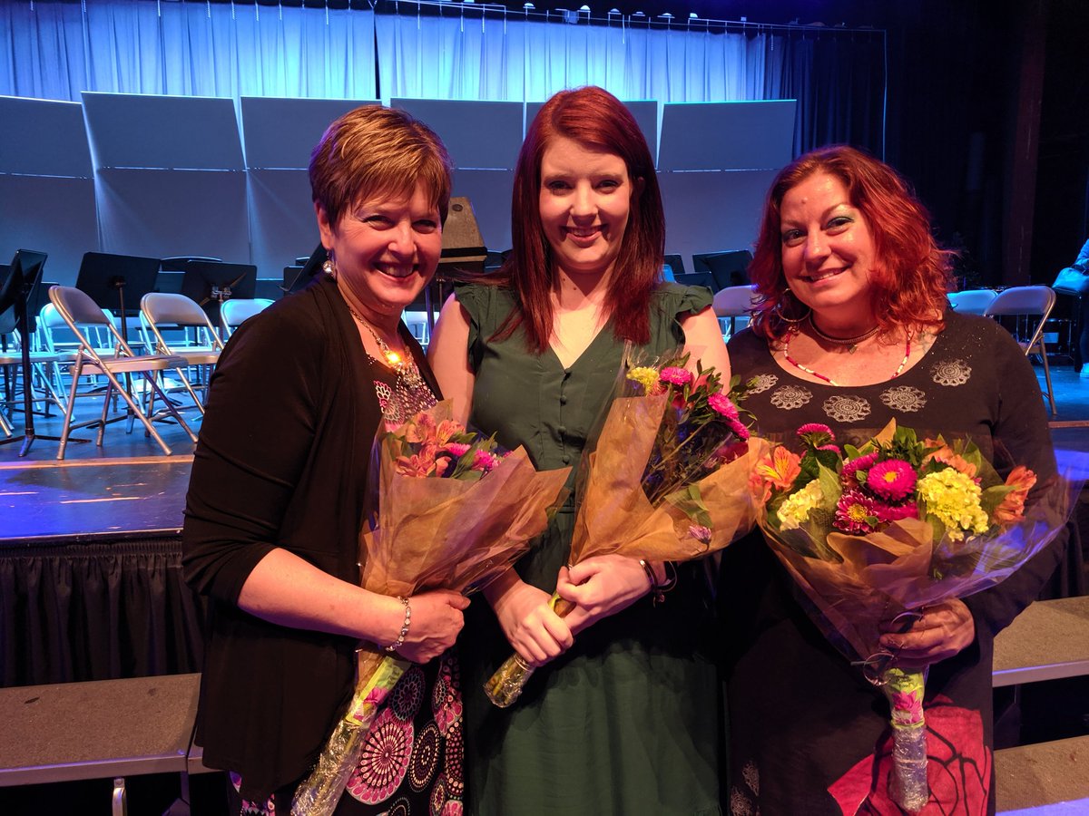 stoudt_stacey's tweet photo. These amazing teachers led their students to another fantastic Whitfield Spring concert @WilsonSchlDist #WHproud https://t.co/BODoJ1hQY0