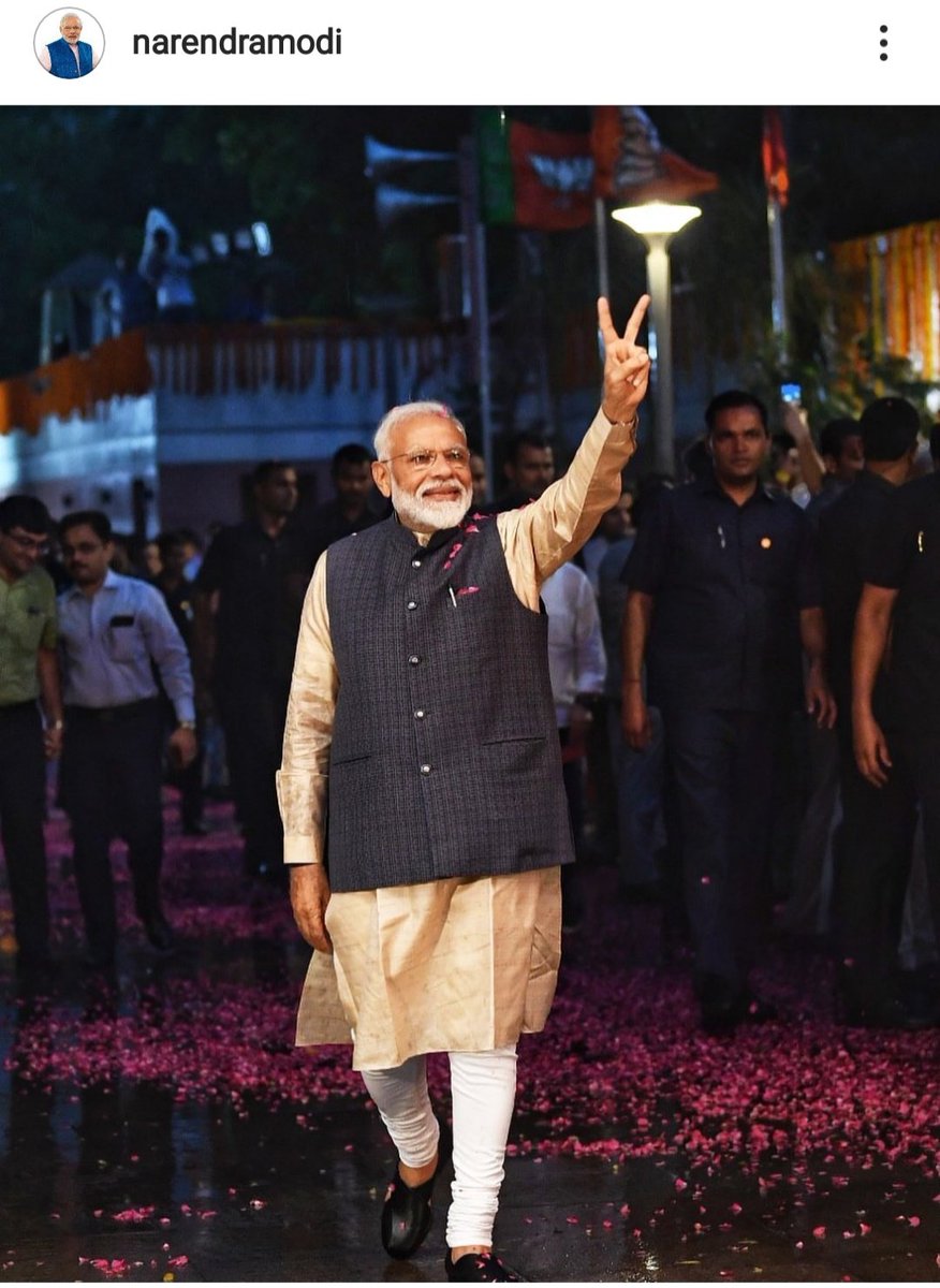 Gopalrajdoli's tweet photo. प्रधानमन्त्री श्री @narendramodi जी व भाजपा के चाणक्या श्री @AmitShah जी को उनकी अथक प्रयास के लिए धन्यवाद, व इस ऐतिहासिक जीत की हार्दिक बधाई! आइये हम सब मिलकर नव भारत का निर्माण करें! व एक सकारात्मक ऊर्जा के साथ देश को आगे बढ़ाने में परस्पर सहयोग करें। #ModiPhirSe #ModiAagya https://t.co/HHit3IkQBy