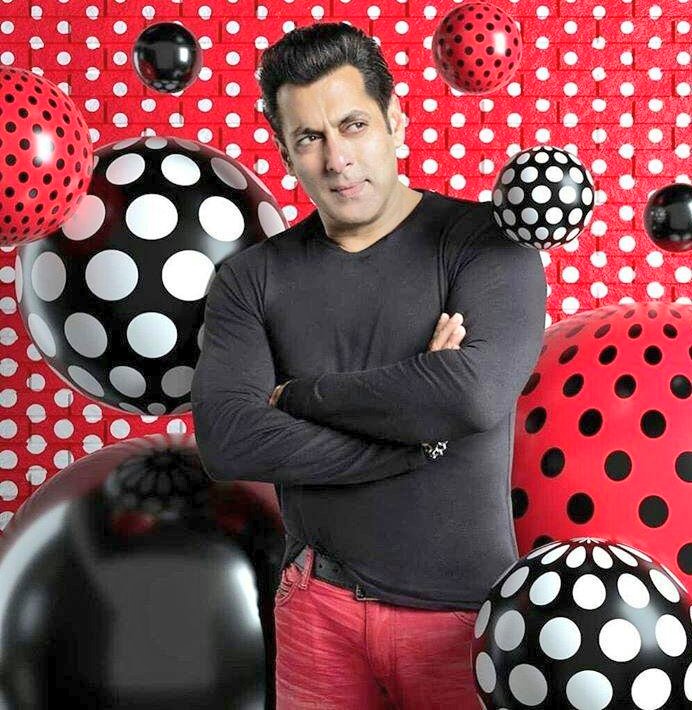 KiraakSalmaniac's tweet image. Love u Till My Last Breath BHAIJAAN ❤️😘✌️ 

#12DaysForBharat 
#SlowMotionChallenge 
#Bharat
#kirraak