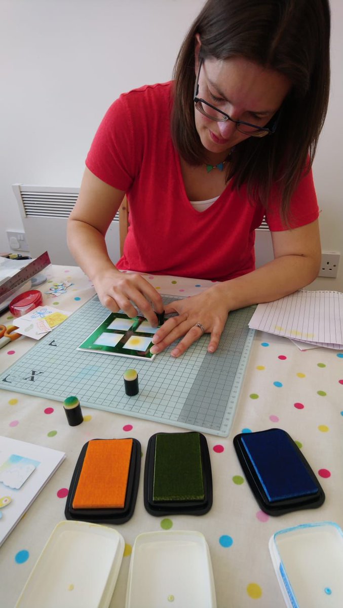 dellabydesign's tweet photo. Morning #earlybiz 

Yesterday was soooo good 😁 - thanks for all your encouragement, it really boosted me! 

Here’s what we got up to...

#cardmakingworkshop https://t.co/rtVXMPlfWW