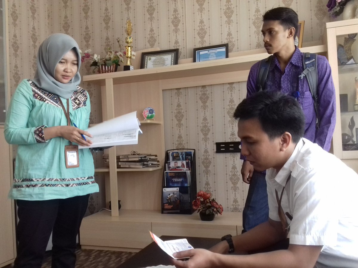 makmurali1's tweet photo. Akad dan pencairan dana LPMUKP untuk koperasi binaan PPB Kab. Pangkep 
#PPBfeatPendampingLPMUKP
@sjariefwidjaja 
@brpbap3 
@ikhsanharyadi https://t.co/Gt2gChwVgd