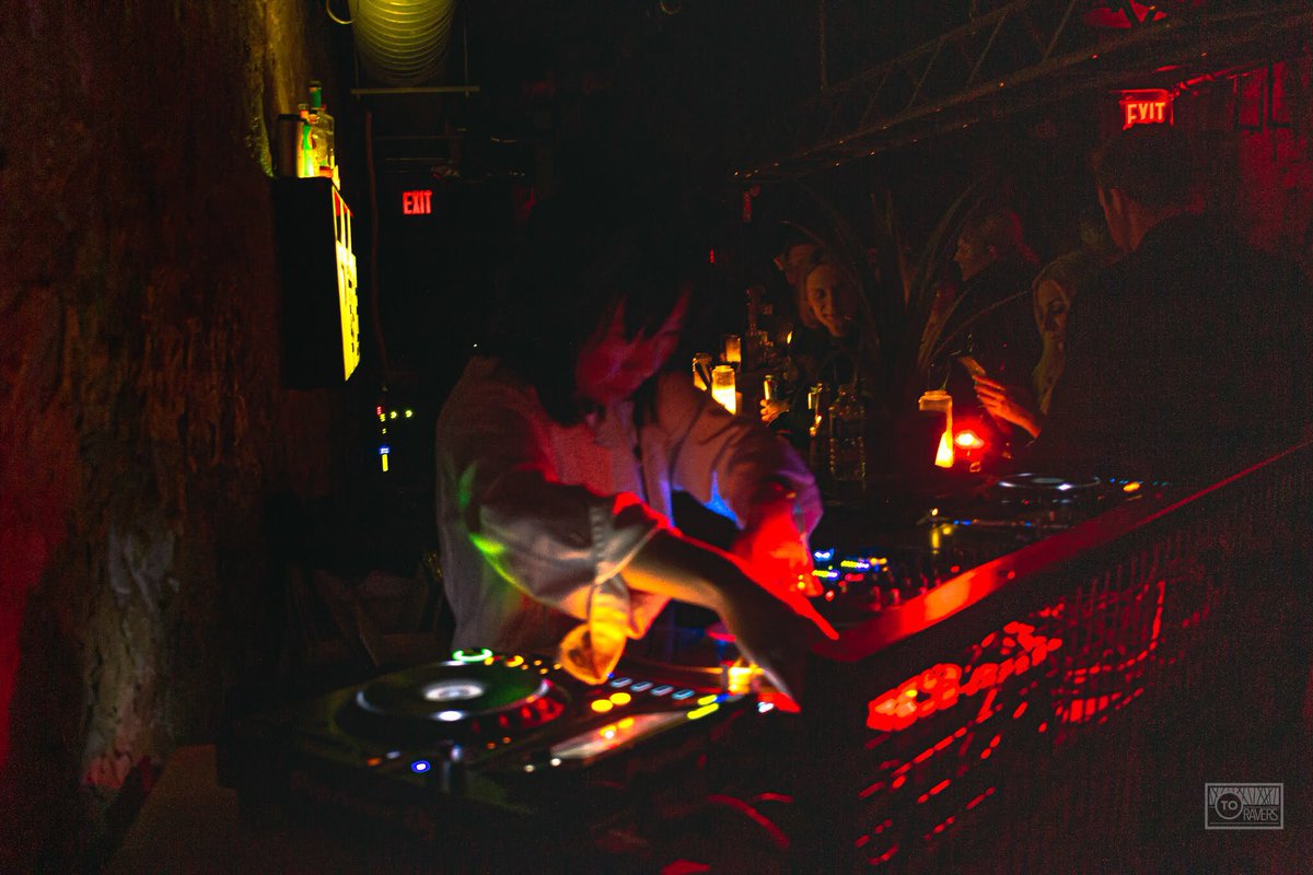 TO_ravers's tweet photo. First glimpse at Forth: Hidden Spheres & Korea Town Acid @koreatownacid @lobstertheremin #electronicmusic #housemusic #techno #djlife #nightlife #party #DJ #torontolife #Toronto #clubbing #toravers https://t.co/O59GLevQVn