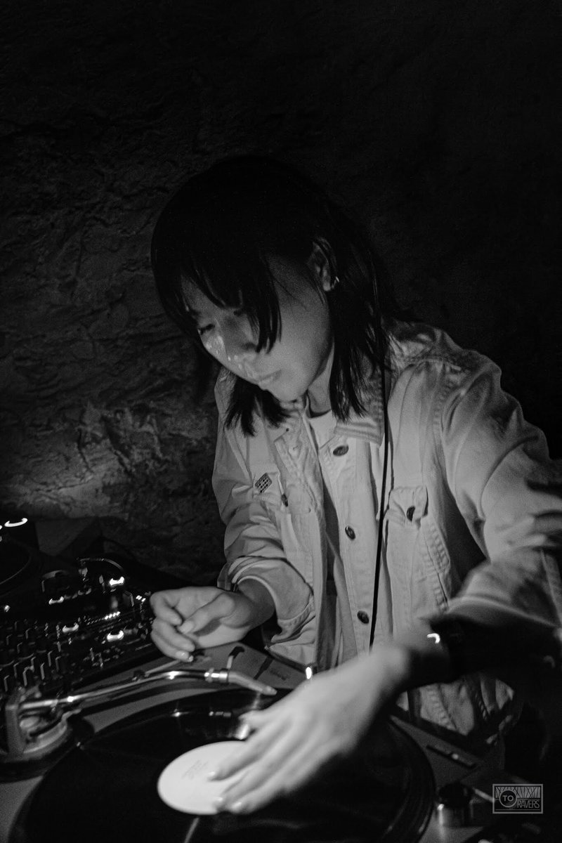 TO_ravers's tweet photo. First glimpse at Forth: Hidden Spheres & Korea Town Acid @koreatownacid @lobstertheremin #electronicmusic #housemusic #techno #djlife #nightlife #party #DJ #torontolife #Toronto #clubbing #toravers https://t.co/O59GLevQVn