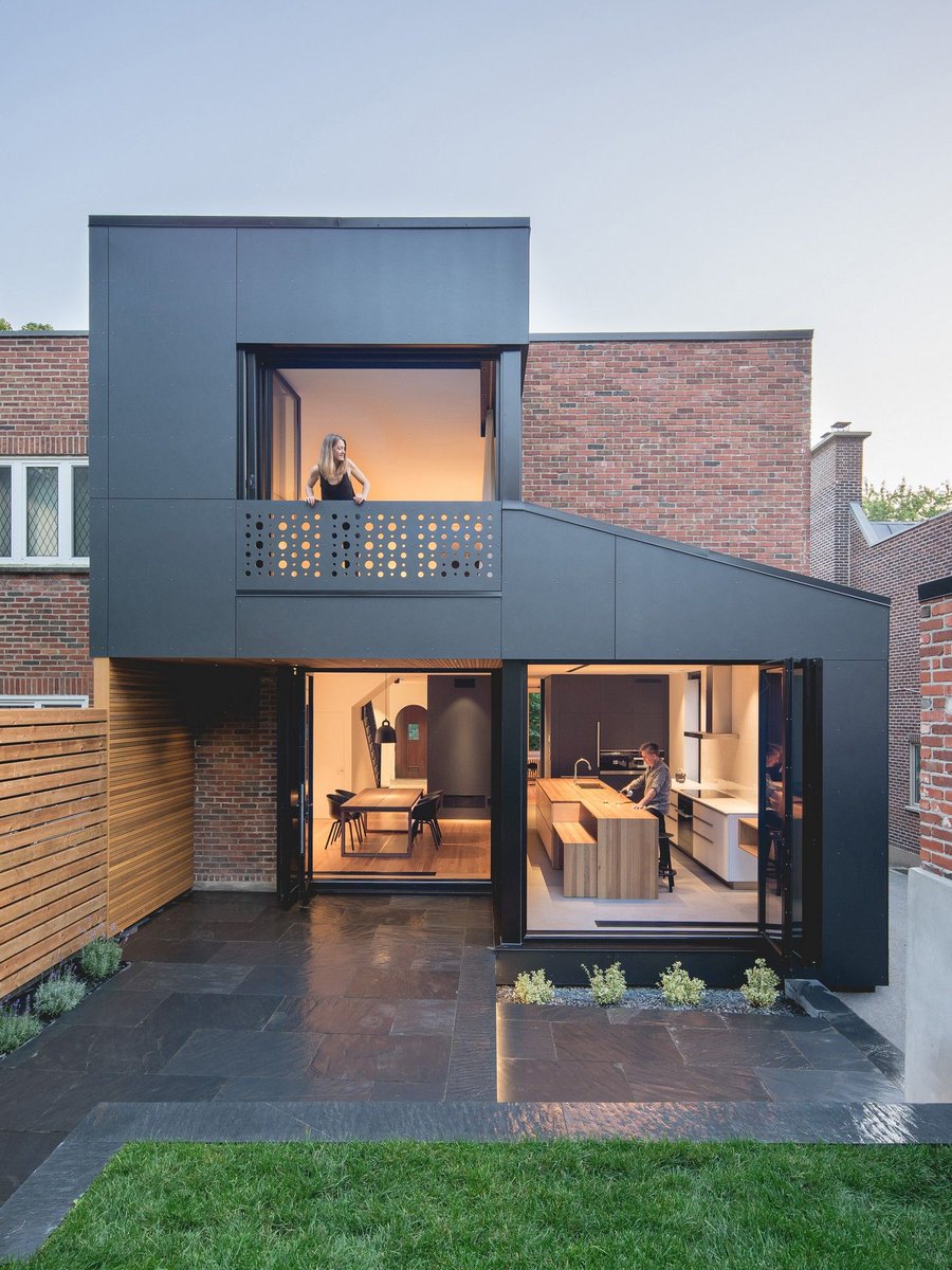 Archello tweet picture