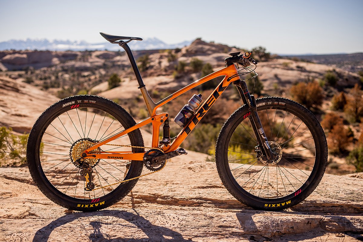 Meet the all-new Top Fuel: the bike that's fast, fun, and always up for an adventure: trek.bike/tTopFuel