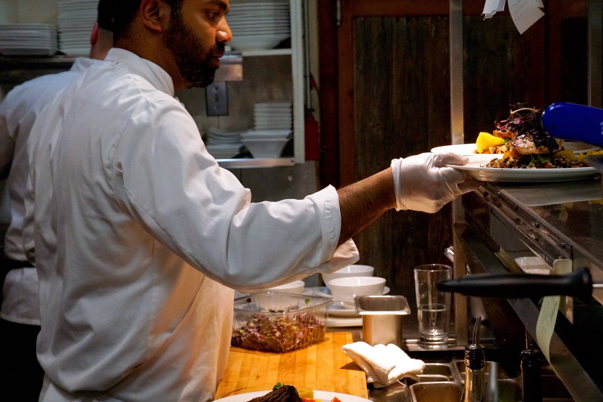 rangefish's tweet image. Hard at work.