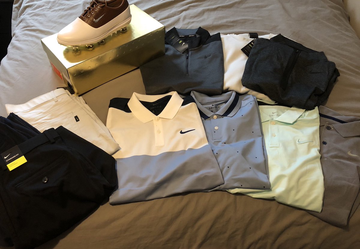 s_andersongolf's tweet photo. Big thanks to @jmuirsy @Nike for hooking me up with some sick new gear. #swoosh #goldboxes https://t.co/TDGUICVpcx