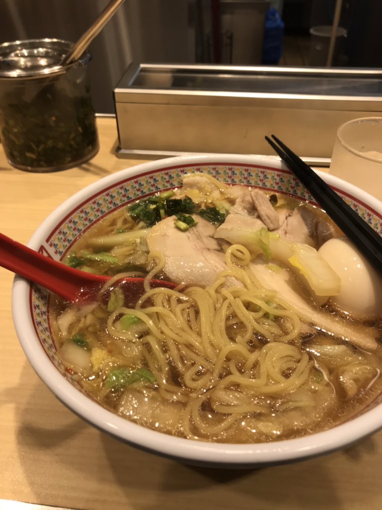 dix_mai_06's tweet photo. のぼりさんソロ
個人的には、たださんに捧げる
曲がどれもよかったんで
たださん、また出席してね。
そしてキチュウさんの作る
ジンバック美味しいしGrowing最高!
みんなで並んで食べる
ラーメンも美味し楽しの夜でした。
#BarGrowing
#登山正文 https://t.co/dPkIf0n2Ns