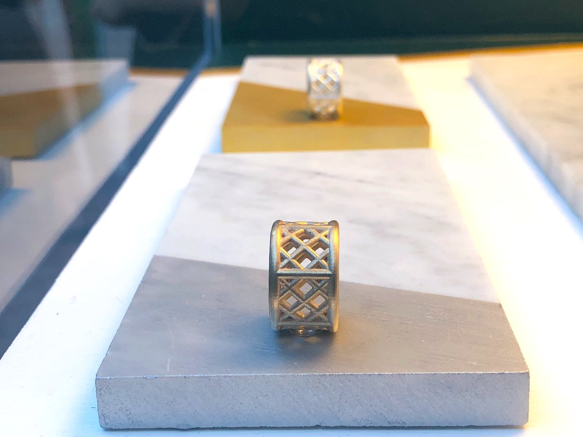 myVCC's tweet photo. Talent, skill, and immense creativity on display at our annual #jewellery student exhibition #vccjad. Congrats to our award winners and THANK YOU scholarship sponsors @pyrrha_jewelry https://t.co/LmAYCu3hZg