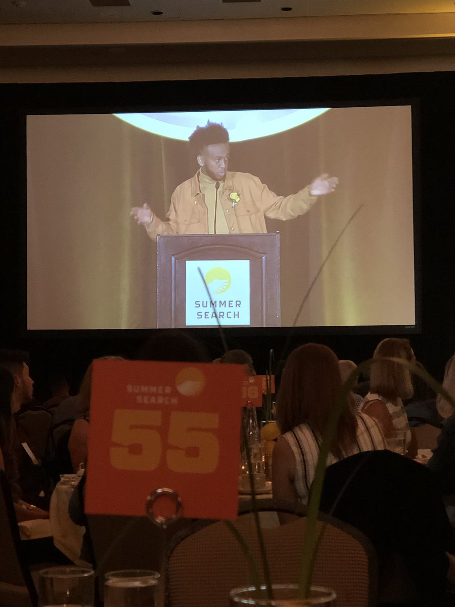 Sydlovesfashion's tweet photo. @SummerSearchSE Thanks for the invite to your fabulous luncheon today! I’m so excited to support this very worthy cause! https://t.co/ZSJkcQicQu