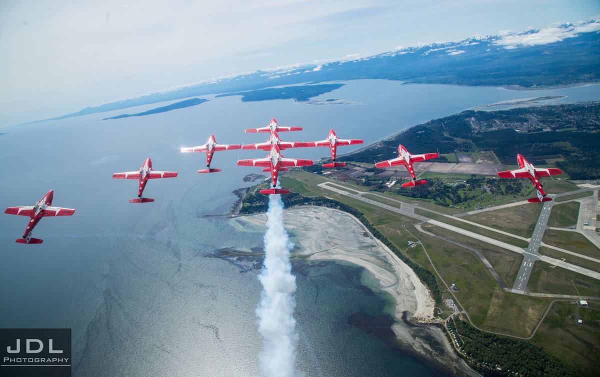 stingerB33's tweet photo. Next stop for the CF Snowbirds, Latrobe, Pennsylvania!
https://t.co/ODDRLrgdn1
#cfsnowbirds #jdlphotography #pixelgrabber #stingerb33 #pittsburgh #airshow #rcaf #toratoratora #WestmorelandCountyAirshow #WCAirshow19 https://t.co/cJMztO02sq