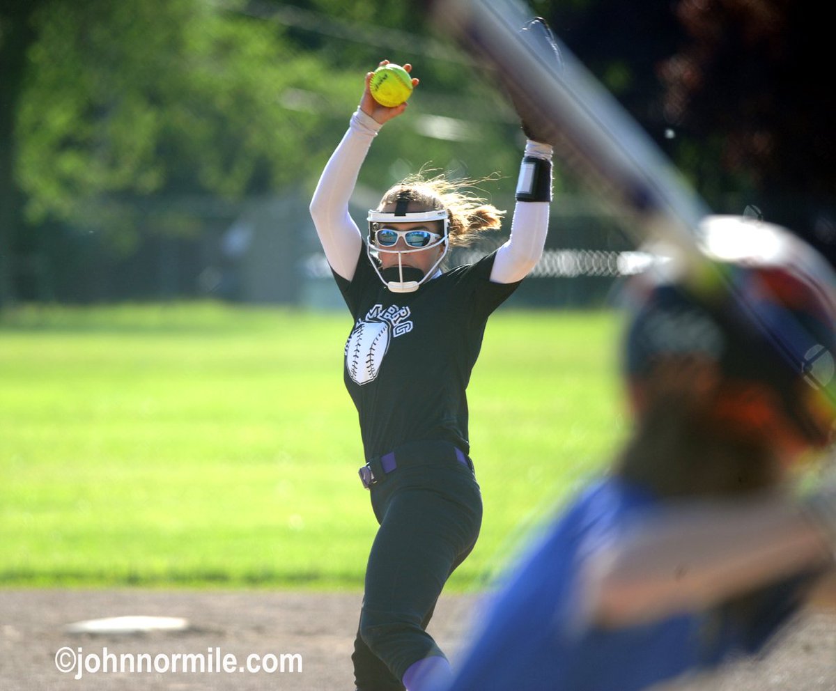 thesuns_wny's tweet photo. Hamburg swept West Seneca West in Section VI postseason action on Thursday, as @HamLax716, @HamburgBLax and the softball teams all picked up wins to keep their seasons alive #preptalklive 

Head over to our Facebook page for more images: https://t.co/TDWU0xCO9v https://t.co/Pf0E46FIpR