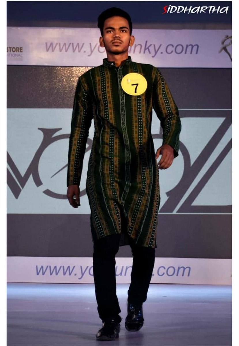 SidKesharee's tweet photo. #OdishaSuperModels_2019
#Finalist #Top_12 #FashionZ19 #Bhubaneswar #India https://t.co/doeNz9GqLy