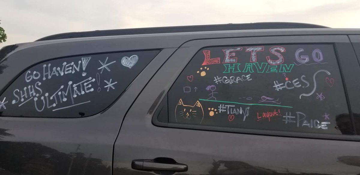 HavenUltimate's tweet photo. Honk if you see us on the road! We’ll be leaving after school tomorrow for the @USAUltimate PA State Championships this weekend. #goingtostates #headingwest #havenultimate #gameready #intensity 🥏💪🏼🐾🚙🏃🏽‍♀️🏃🏻‍♂️ https://t.co/s6grXEjTD1