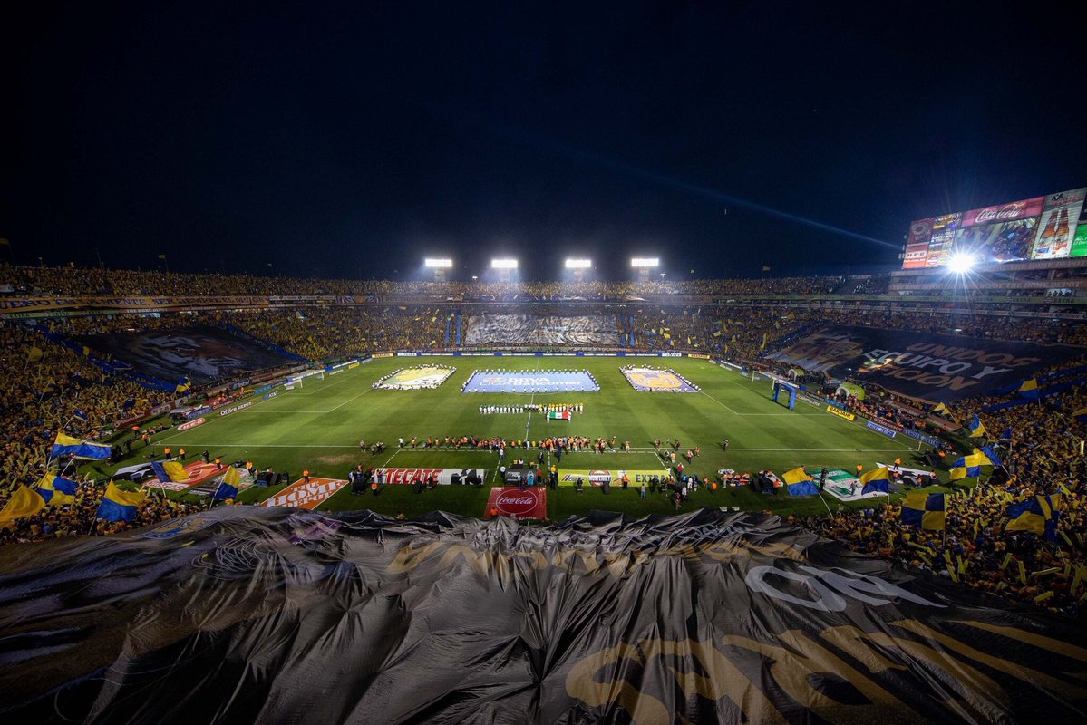 TigresOficial's tweet photo. 📸 ¿Alguna duda de cuál es el estadio más pasional de México? 😍🔝 https://t.co/h5cenlBI6v