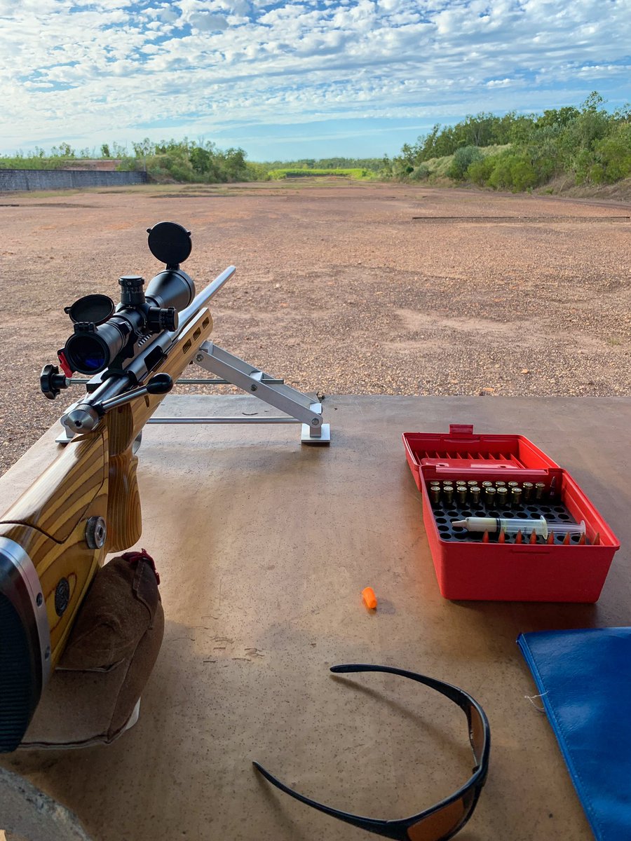 Mudskipper_76's tweet photo. Well overdue for a session down the range. Competition shoot this weekend is at 500m. Hopefully is not too windy. #FClass #.308Win #leupoldscopes #Barnard #Rifle #Target https://t.co/6Bx9bWZjX7