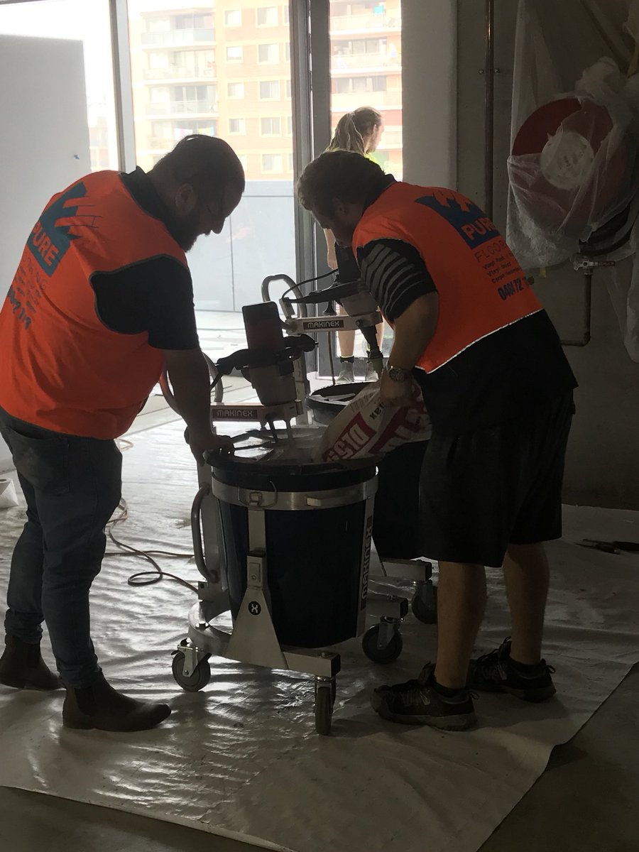 Finished topping going down on great fit out project in Bankstown #cemimax #paynterdixon #designerflooring