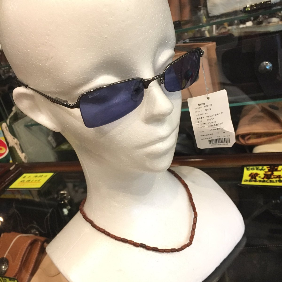abomber_shoubu's tweet photo. Ray-VanやPOLICEの等、ブランドのサングラスが値札から40%OFFです‼️暑い日差しにご活用下さい!
#RayVan #POLICE #eyewear #サングラス https://t.co/Me0Ehju8ZK