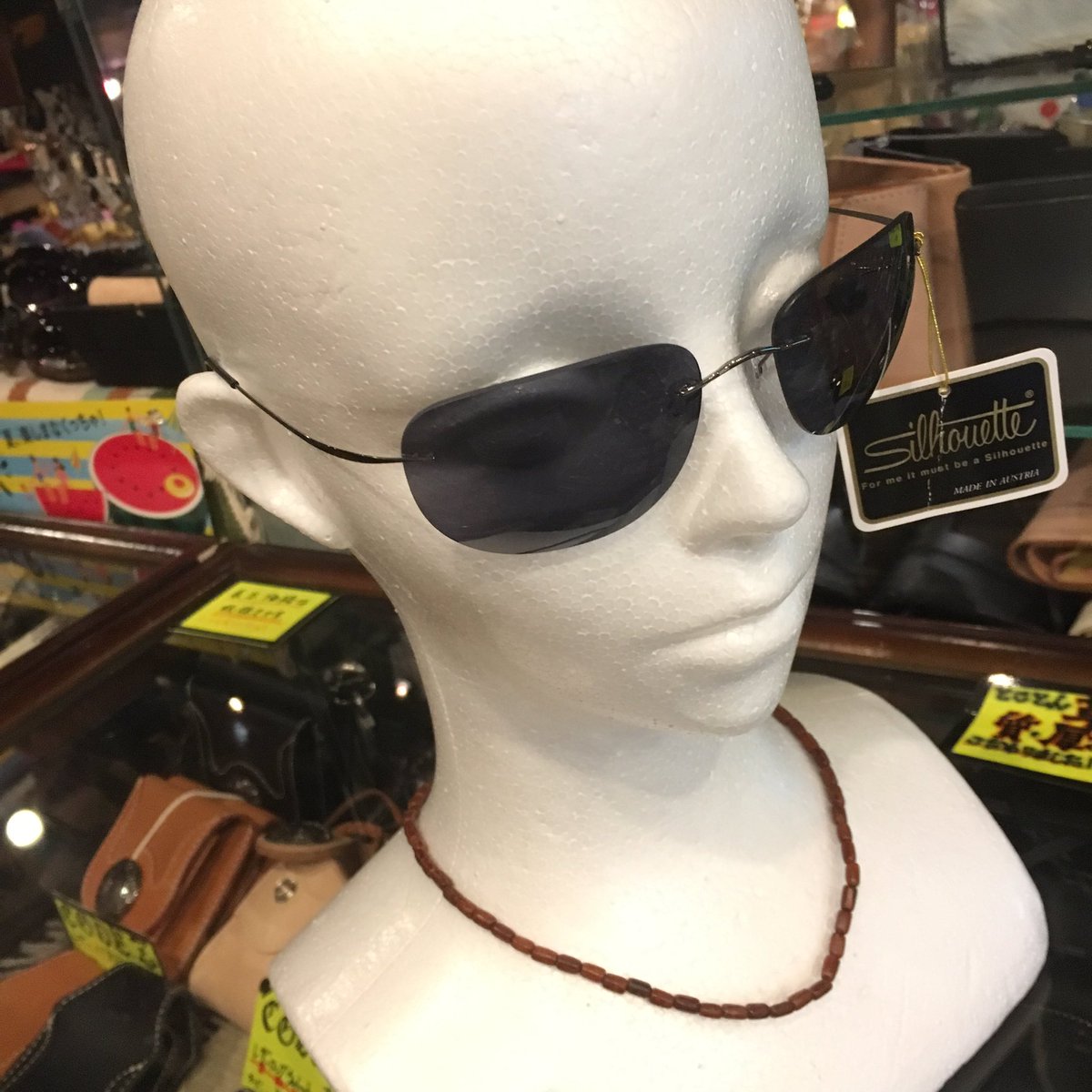 abomber_shoubu's tweet photo. Ray-VanやPOLICEの等、ブランドのサングラスが値札から40%OFFです‼️暑い日差しにご活用下さい!
#RayVan #POLICE #eyewear #サングラス https://t.co/Me0Ehju8ZK
