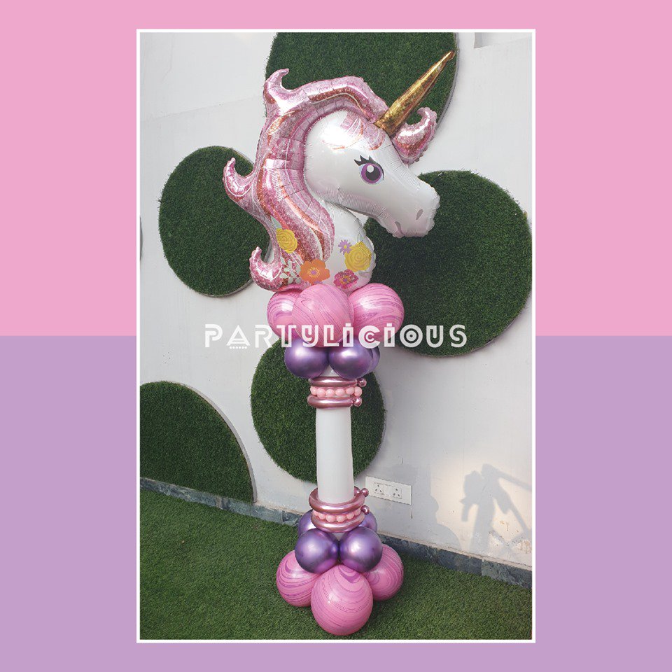 Partylicious_in's tweet photo. Transform your next birthday bash with the magical touch of unicorns. From backdrops to wall decals, we can do anything it takes to transport the birthday boy or girl to the seventh heaven!
#Unicorns are for real
#partyliciousbyshivani #Qualatexballoons #Balloonartist #Balloonart https://t.co/hBnVCuviJI