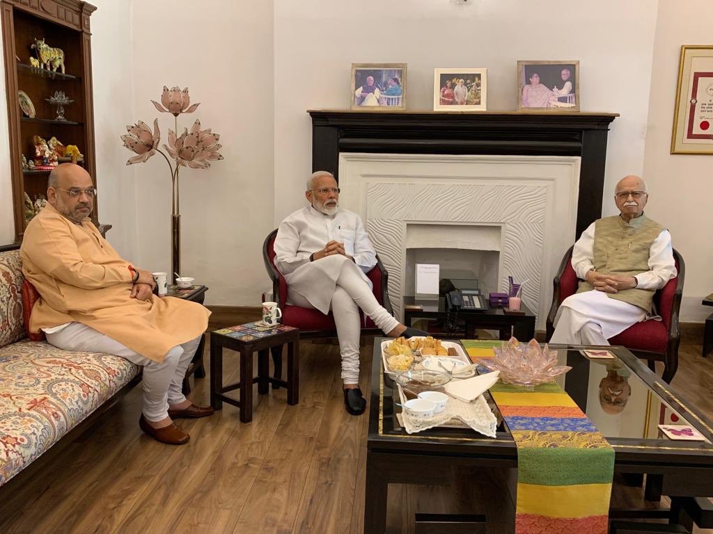 Modi, Shah visit Advani, Murli Manohar Joshi