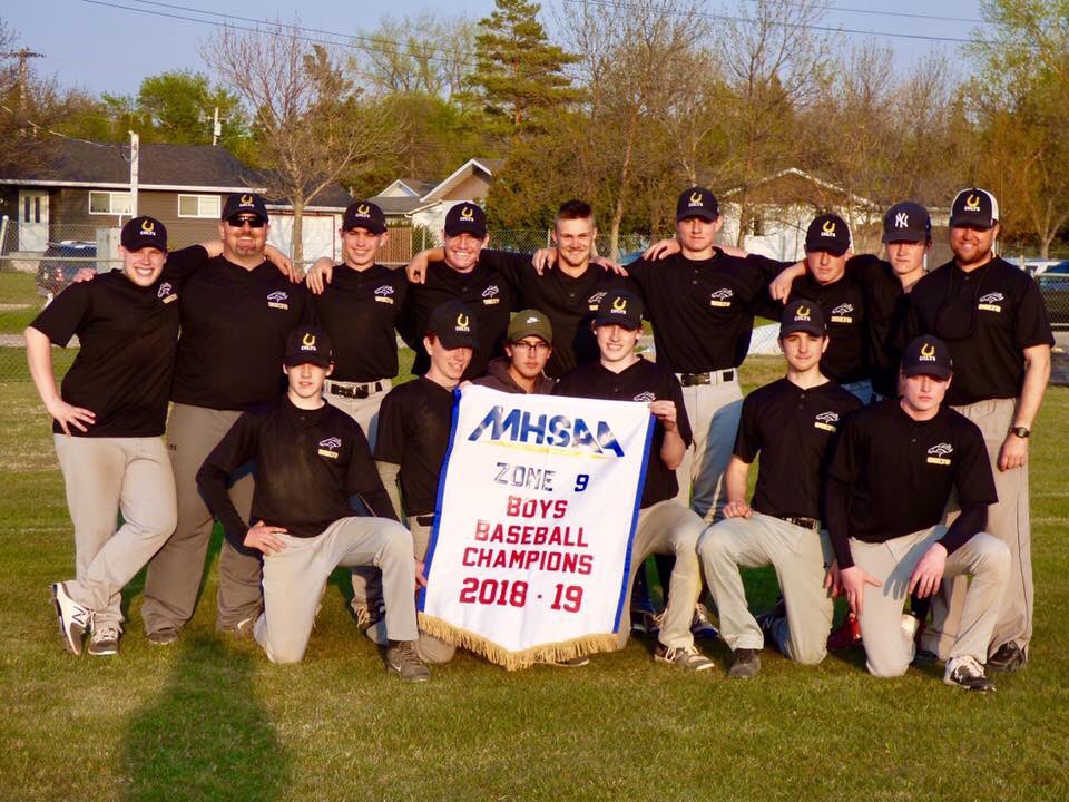 JenniferWickham's tweet photo. Congratulations Deloraine/Hartney Colts! 👏@deloraine_colts @MHSAA_ https://t.co/Ns2Oj5Ogb2