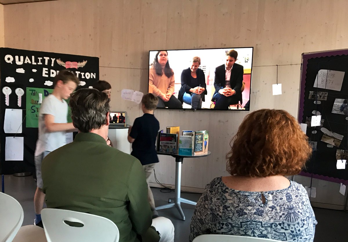 JenOFee's tweet photo. Truly fantastic @BMSPrimary #grade6 #BMSPYPX evening. Empowered students, knowledgeable conversations, meaningful actions. The @GlobalGoalsUN @SDG2030 are in good hands. Well done! #grade6 @MissdeCourcy #BMSInspire https://t.co/3jsC9eR8Ne