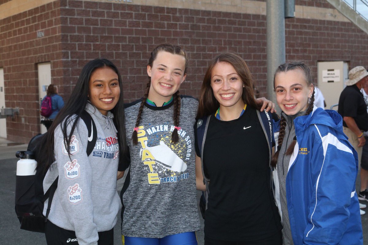 Coach_warrior's tweet photo. @TheRealHazenHS Girls 4x200 relay qualified for state finals in 2nd place with a new all time school record of 1:42.8. Then the girls 4x4 qualified in 2nd as well!!! #bluespeed https://t.co/kF2VzS8XGy