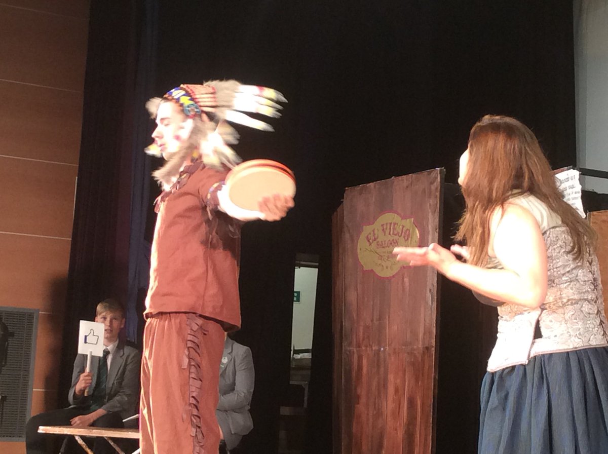 KS3 and local primary schools enjoying a visit from a local Spanish theatre company! 🇪🇸👌🏼😁🎶<a href="/Grange_Cheshire/">The Grange School</a> #liveyoureducation