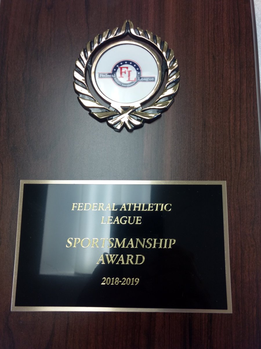 Lake_Athletics's tweet photo. Great Job Bluestreaks players and coaches. We appreciate what great people you are on and off the court/field win or lose.

#GreatAtLake https://t.co/6iF24M7SNb