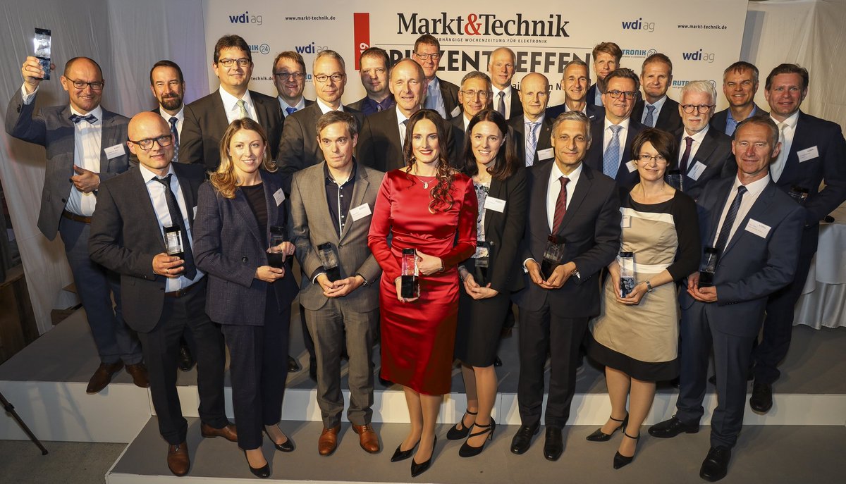 matthaeushose's tweet photo. Markt&amp;Technik-Manager des Jahres 2019 -- Glückwunsch und Danke für die großartige Stimmung beim Markt&amp;Technik-Spitzentreffen #markttechnikspitzentreffen https://t.co/hVwlbQLosb