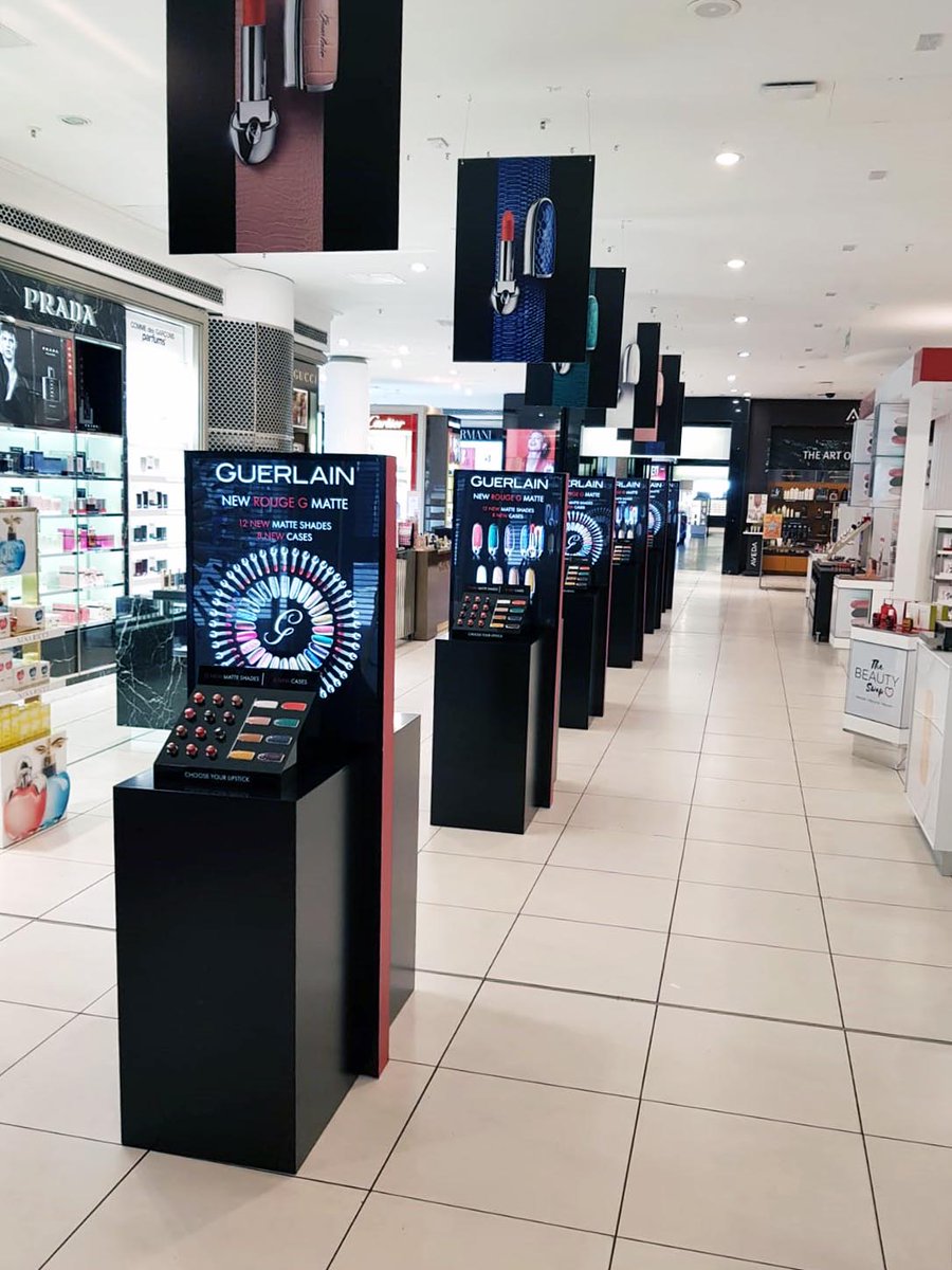 TheAtticRoom's tweet photo. Our vibrant site installed into @houseoffraser W1 this morning for the new @guerlain Rouge G Matte promotion 💋#guerlain #rougeg #houseoffraser #W1 #London #premiumbeauty #guerlainbeauty #newlaunch #instabeauty #MyRougeG #retaildesign #retaildisplay #creativeagency #welovedesign https://t.co/G6YkX4TzrF