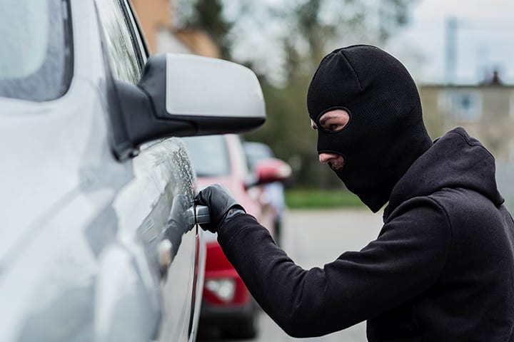 MerpolRiverside's tweet image. Is your vehicle attracting thieves? Don't let thieves get an easy ride. 🚙
Follow the link to find our top ten tips.
#MPCommunityFirst #VehicleCrime crowd.in/0DIJnI