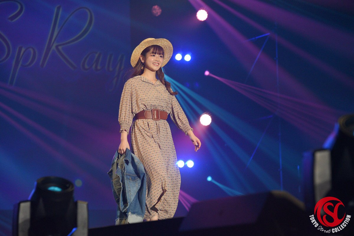 sc_tokyo2015's tweet photo. #TOKYOStreetCOLLECTION
#SpRay × #ModishGaze ステージ
@Marimero_Kimono https://t.co/1TRcpn233f
