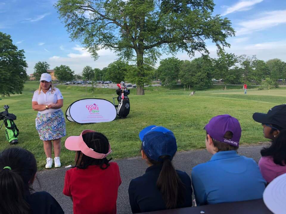 Adaptivegolfers's tweet photo. #AdaptiveGolfHERs #OneHandedLadyGolfer is insiring young #LPGAgirlsGolf to #inviteHER and bring a friend to #DriveOn https://t.co/oWvA8xzStw