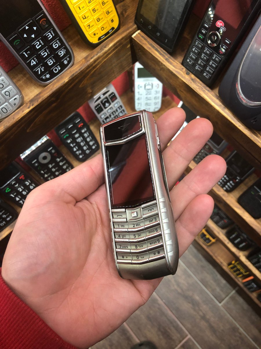 Mobile Phone Museum tweet media