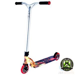 HutModel's tweet photo. Latest drops #sheffield!! Are you Madd Enough? MADD gear stunt scooters now in stock @HutModel #outdoortoys #stuntscooter #fun #awesome #themodelhut #freshair #activekids https://t.co/F3I9dsdLpU