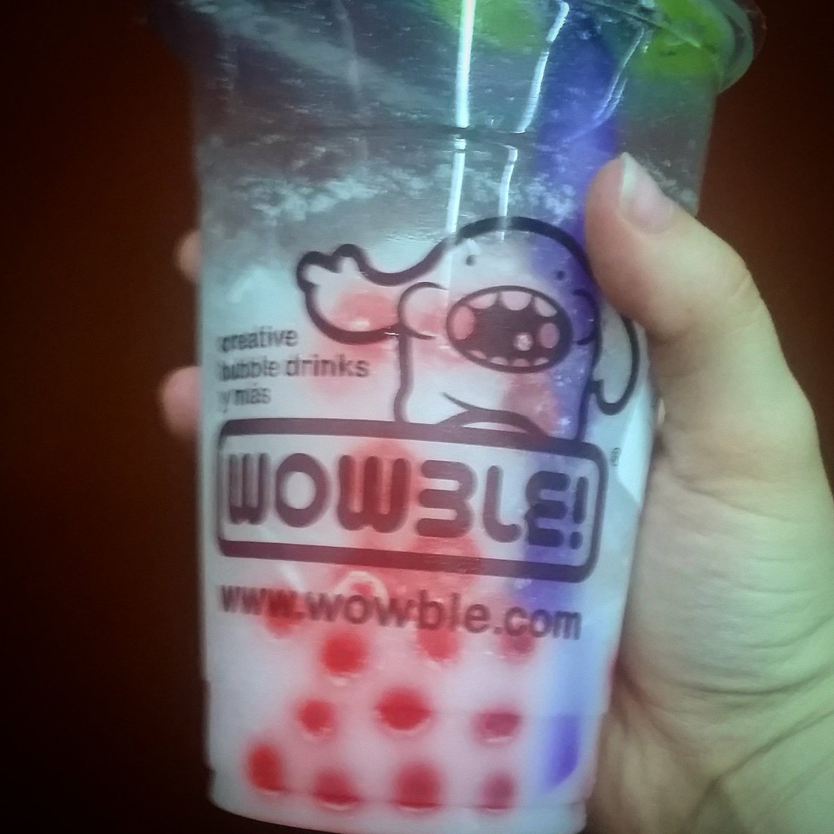 cajaraquemada's tweet photo. Aquí tomándome un wowble delicioso de liwon. 😋

#wowble #bebidas #drinks #granizados #limon #refrescante #frio #delicious #Madrid #MadridCentral https://t.co/56svydrBy3