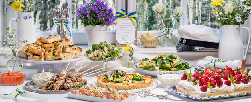 Vi har gjort en lättlagad och god buffé till studenten! Mycket går att förbereda och du kan enkelt köpa hem hela buffén. #buffé
tasteline.com/inspiration/ho…