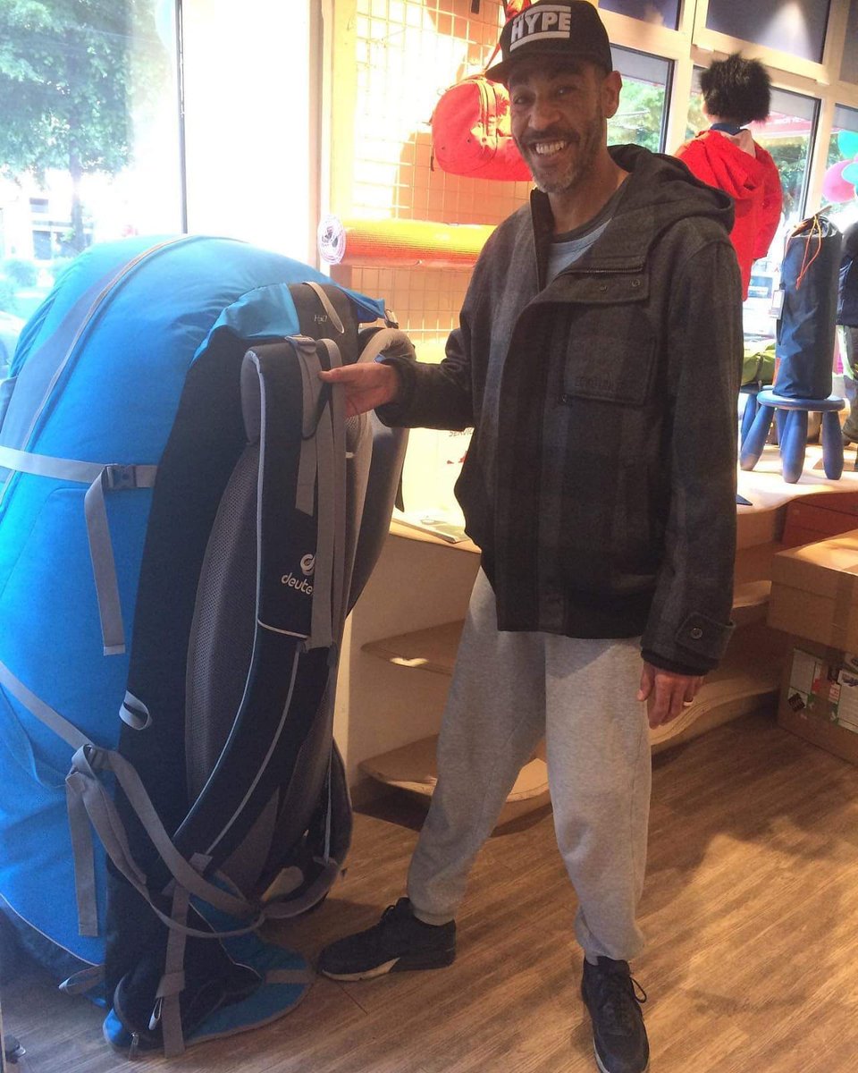 DJ's always pushing the carry-on limitations on flights. 😄✈ <a href="/LeeroyThornhill/">Leeroy Thornhill</a> #WeGetHype