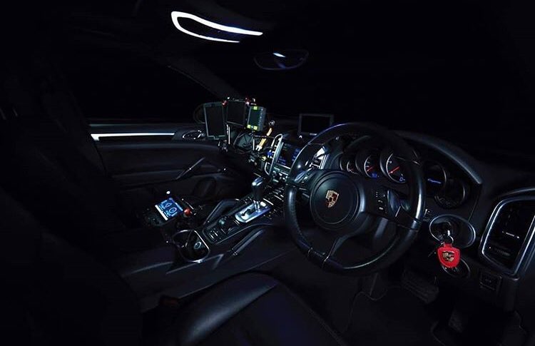 GripHausLtd's tweet photo. A Custom Griphaus Product which forms part of our Signature Series Line. Designed for @action99cars
for their magnificient New Porche Cayenne fitted with the @motocrane_team Ultra Arm and @freeflysystems Movi XL Remote head.
Photography by @dholbrookphoto https://t.co/yhWBWOMqTe https://t.co/aV51viO8o0