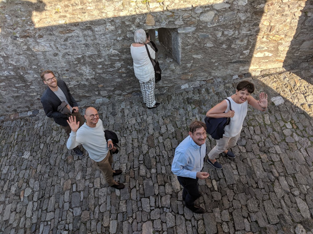 pwalliser's tweet photo. #SGMI_Vorstand #Retraite #Bellinzona https://t.co/ttidwtutUC